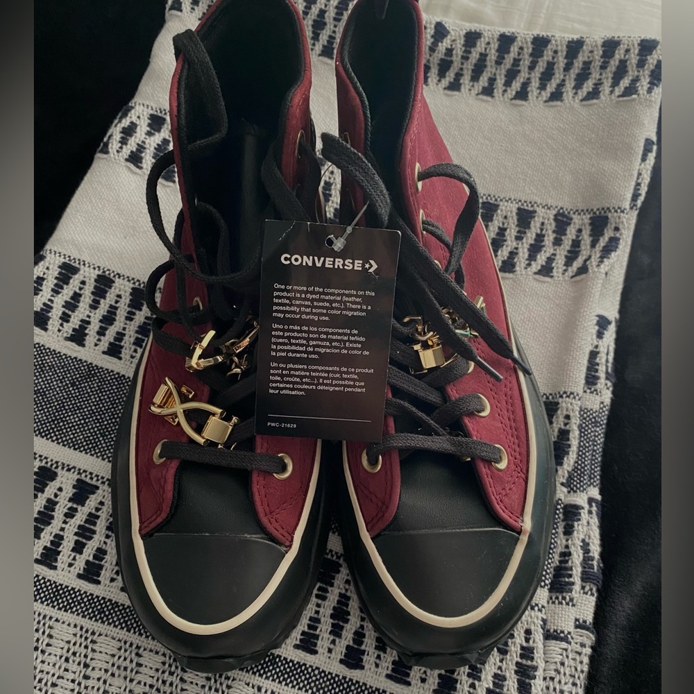 Converse Run Star Hike Platform Red Leather